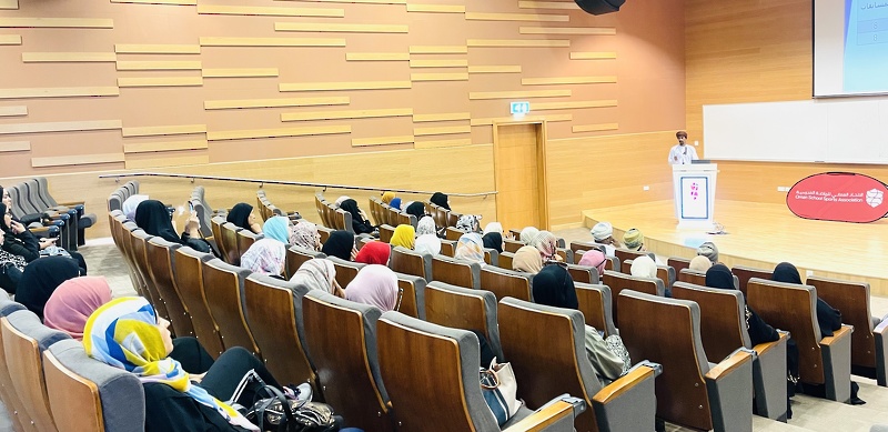 لجنة الرياضة المدرسية بتعليمية ظفار تعقد اللقاء السنوي لمعلمات الرياضة المدرسية