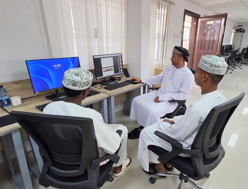 تعليمية جنوب الشرقية تدشن مراكز الدعم الفني لمساندة طلبة دبلوم التعليم العام خلال فترة تعديل الرغبات