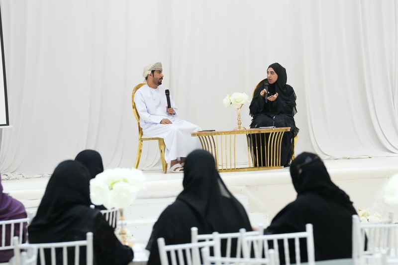 تعليمية جنوب الباطنة تحتفل باليوم العالمي للصحة النفسية