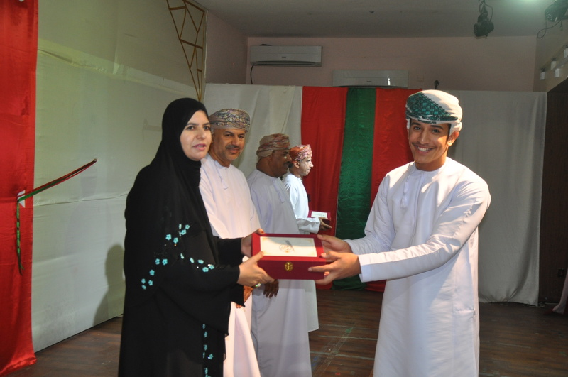 الاحتفال بتكريم المدارس المجيدة في الأنشطة التربوية بمحافظة الظاهرة 