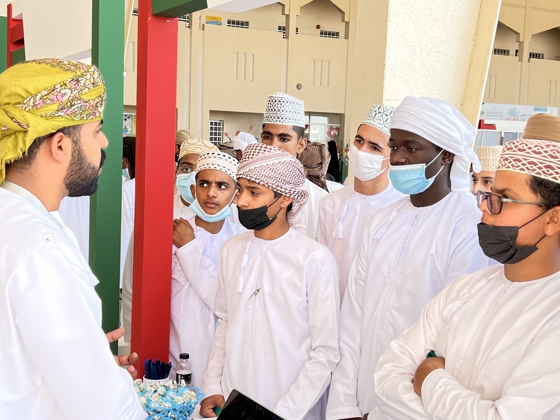 انطلاق أول معرض للتوجيه المهني بمناطق الامتياز في ولاية شليم وجزر الحلانيات