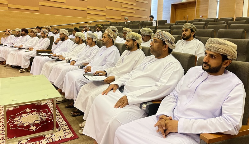 تعليمية ظفار تعقد اللقاء التربوي مع رؤساء مراكز امتحانات دبلوم التعليم العام للفصل الدراسي الأول