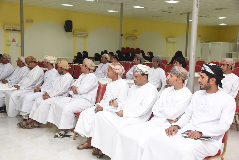 ورشه في المسرح المدرسي 