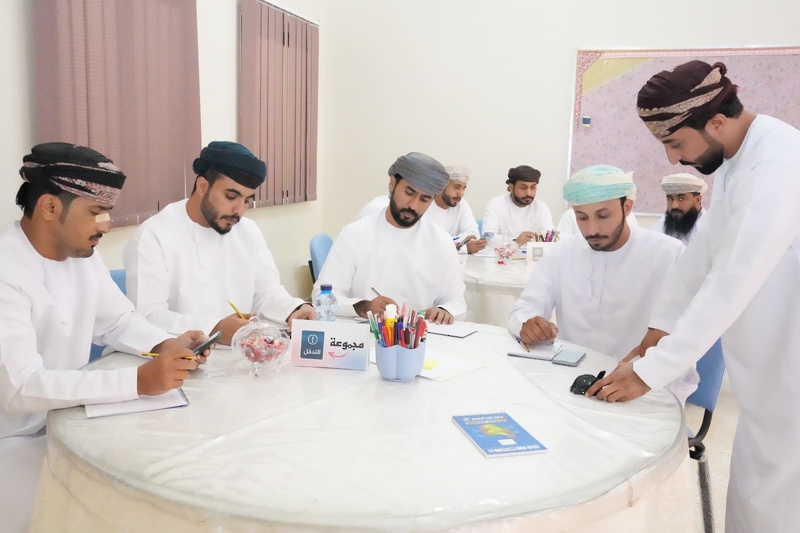 بدء برنامج الإرشاد النفسي للأزمات في البيئة المدرسية