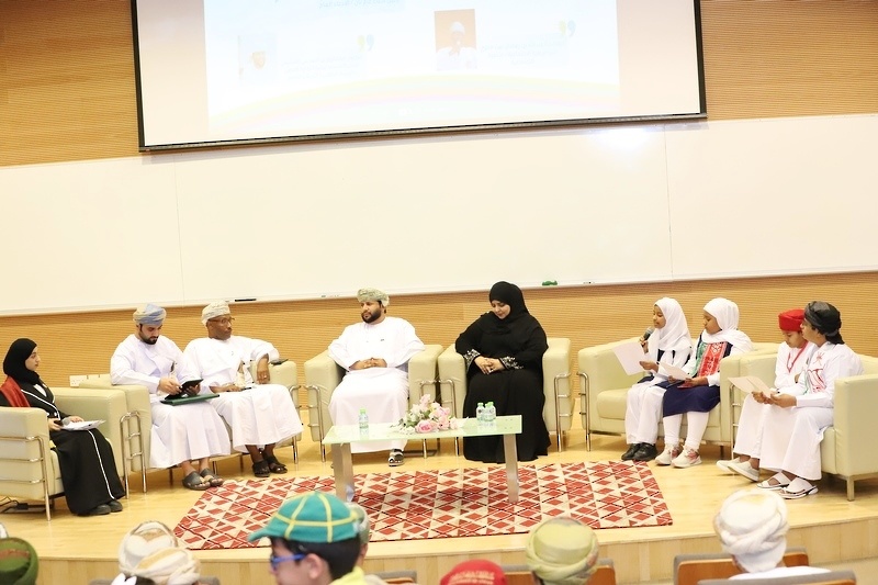 تعليمية ظفار تشارك في احتفالية اليوم العالمي للطفل