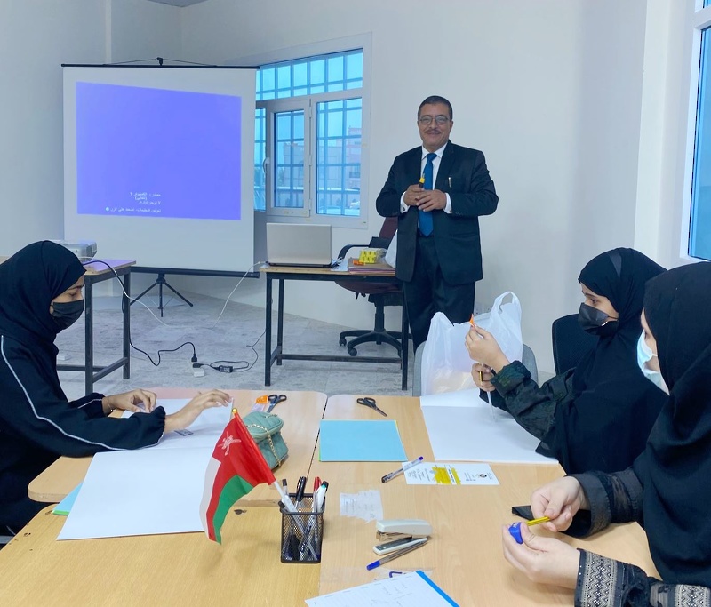 قسم التربية الخاصة بتعليمية ظفار يستكمل فعاليات اليوم الخليجي للموهبة والابداع  تحت شعار اسبوع ظفار للموهبة والإبداع