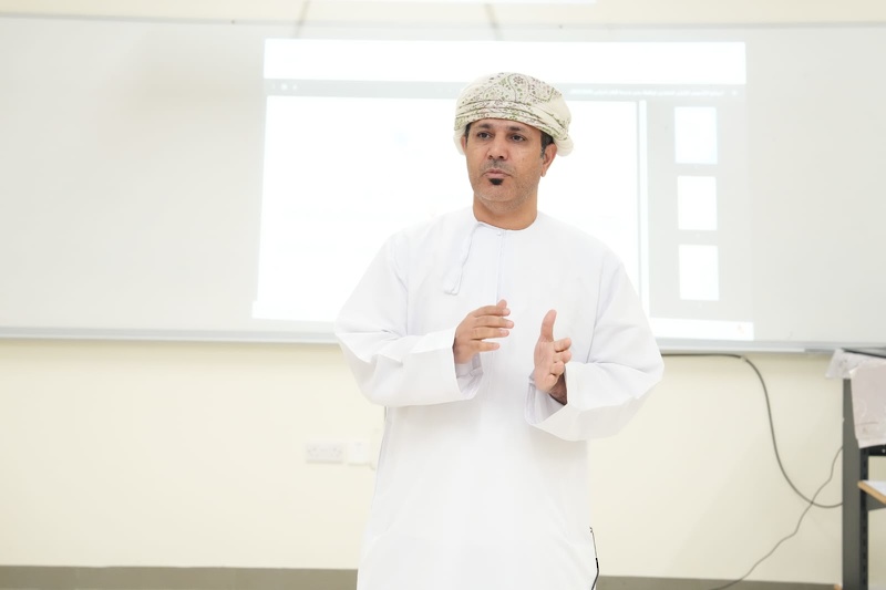 انطلاق  البرنامج التأسيسي الإثرائي لمدير مدرسة منتدب 