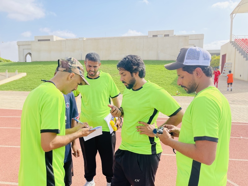 انطلاق برنامج مسابقات الأيام الأولمبية المدرسية بمحافظة ظفار