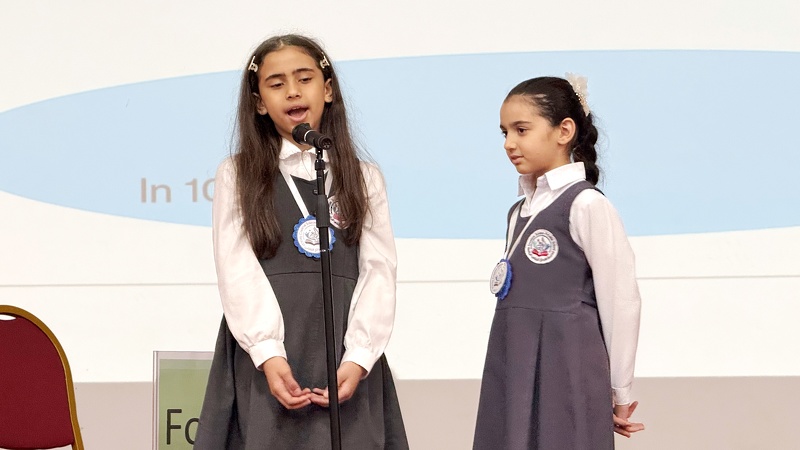 ختام مسابقات المناظرة باللغة الإنجليزية لمدارس تعليمية ظفار