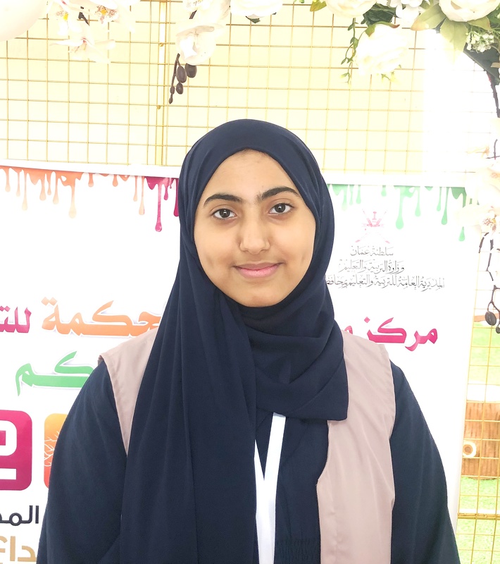 البرنامج الصيفي لطلبة مدارس محافظة ظفار يواصل عطاءاته المعرفية   