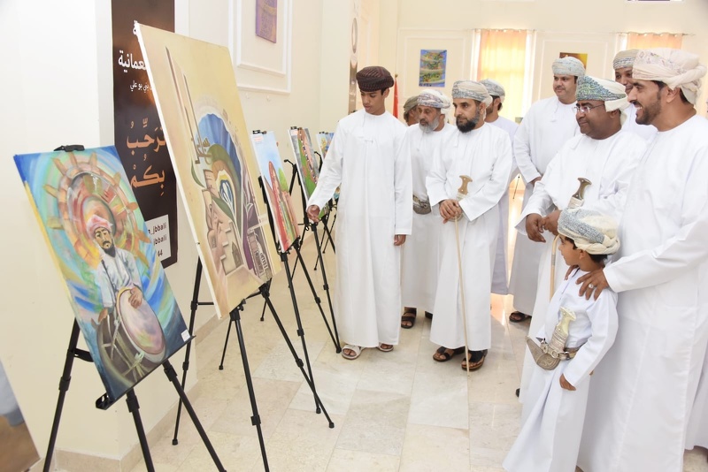 افتتاح المعرض الفني ( ألوان الوطن )