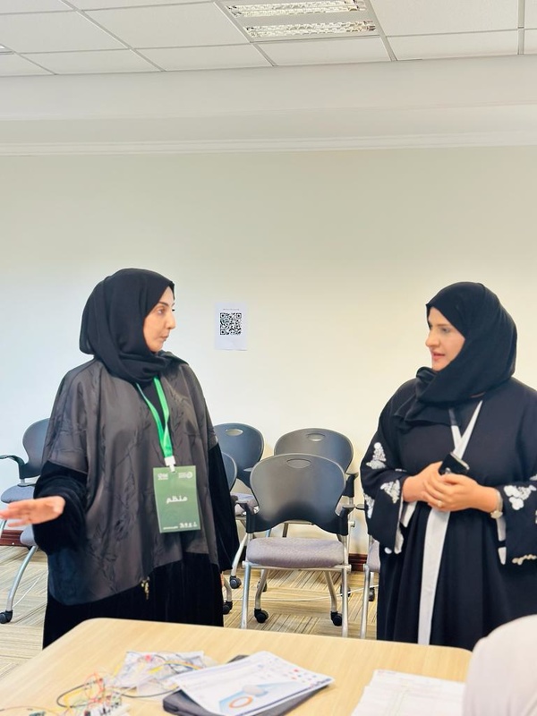 استمرار فعاليات معسكر إنترنت الأشياء -هاكاثون نماء لخدمات ظفار