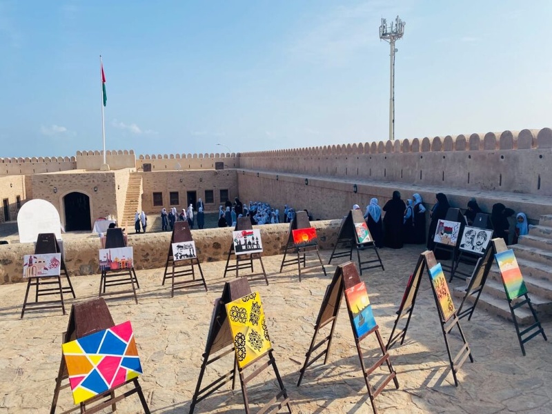 مدرسة بدر الكبرى تحتفي بالعيد الوطني الثاني والخمسين المجيد