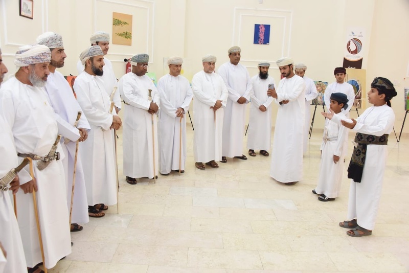 افتتاح المعرض الفني ( ألوان الوطن )