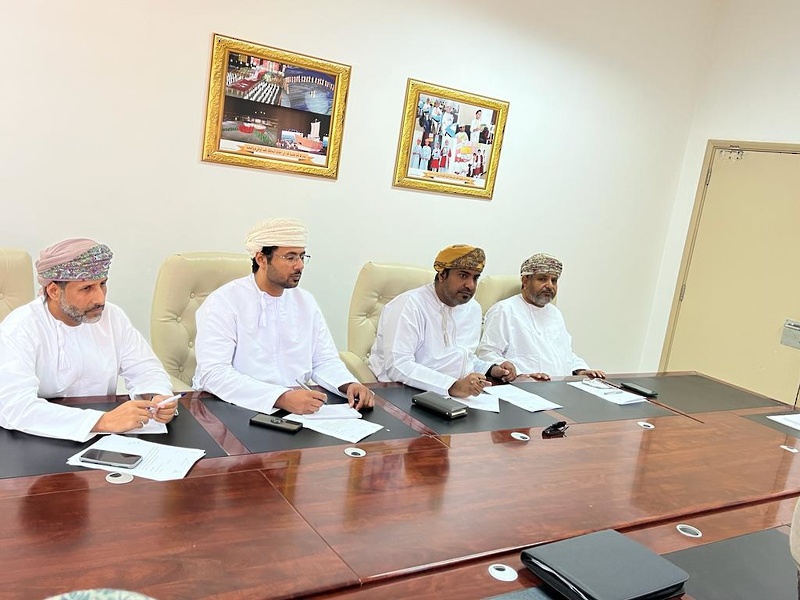 اجتماع لجنة التخطيط والمشاريع بتعليمية ظفار