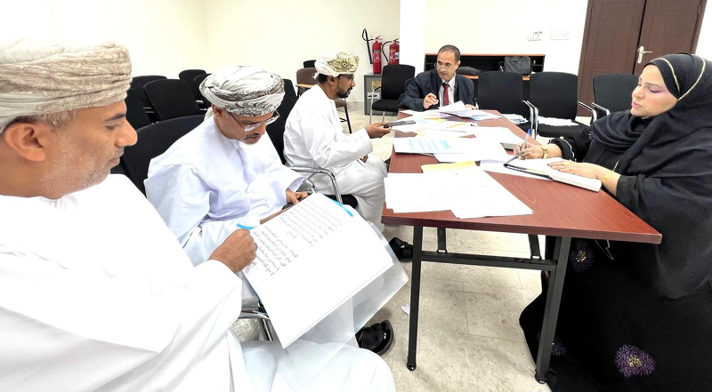 تقييم مسابقة القصة القصيرة (إبداعات قلم) في مادة اللغة العربية بتعليمية ظفار