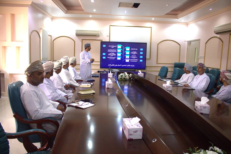 تدشين منظومة  تصحيح الإلكترونية بتعليمية محافظة  الظاهرة