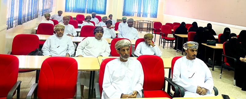 تعليمية ظفار تنفذ لقاء تربويا لإخصائيين وإخصائيات الأنظمة المدرسية