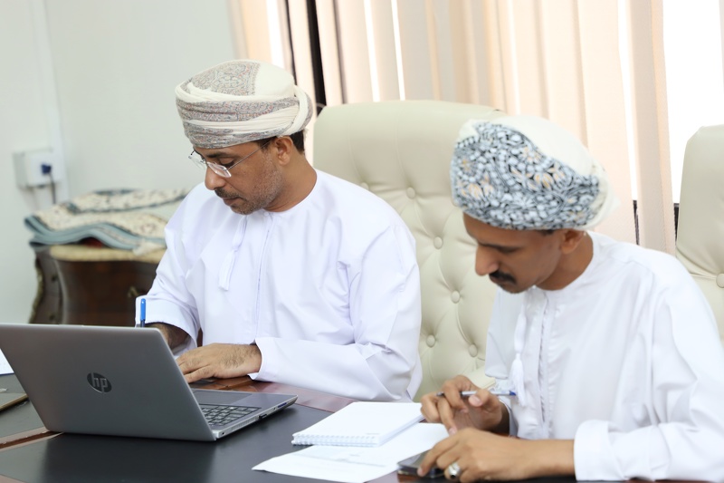 الاجتماع الثاني للجنة اللامركزية لمناقشة خطة جائزة أوميفكو للإبداع المدرسي بتعليمية ظفار للعام الدراسي ٢٠٢٣ / ٢٠٢٤م.