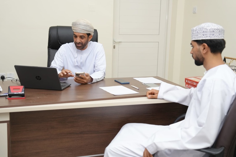 تعليمية جنوب الشرقية تدشن مراكز الدعم الفني لمساندة طلبة دبلوم التعليم العام خلال فترة تعديل الرغبات