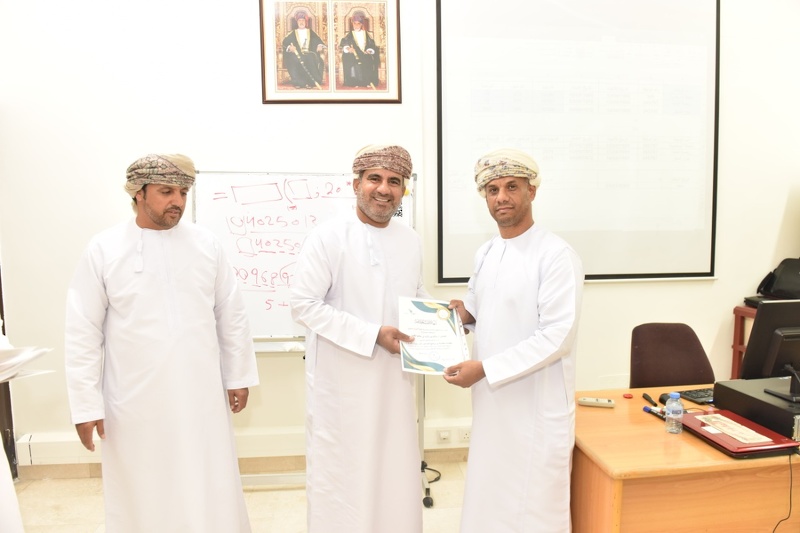 اختتام البرنامج التدريبي مهارات متقدمة في برنامج الجداول الحسابية (الاكسل) بتعليمية محافظة الظاهرة 