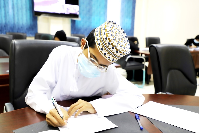 تعليمية ظفار تشارك في التصفيات قبل النهائية لمسابقة حفظ القرآن الكريم لذوي الإعاقة السمعية