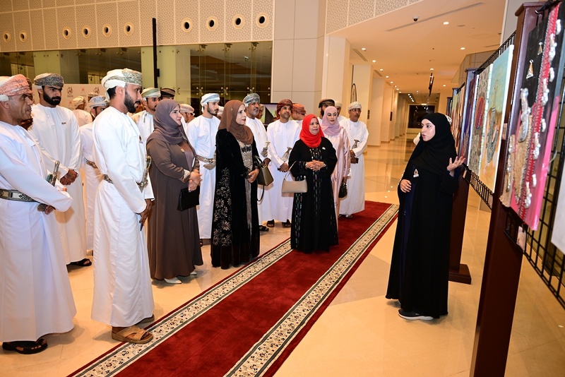 وزيرة التعليم ترعى حفل يوم المعلم لتعليمية ظفار  