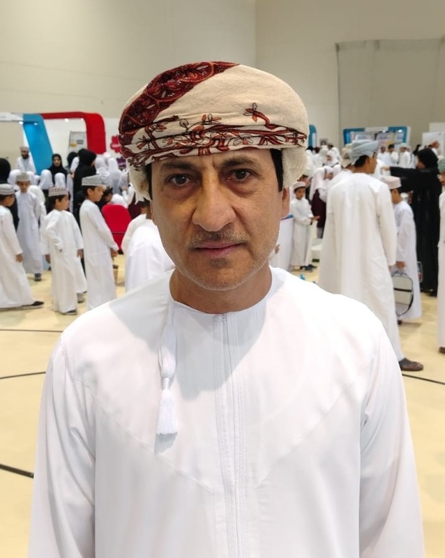 تواصل فعاليات الأسبوع الوطني للعلوم والتكنولوجيا والهندسة والرياضيات بتعليمية محافظة الظاهرة