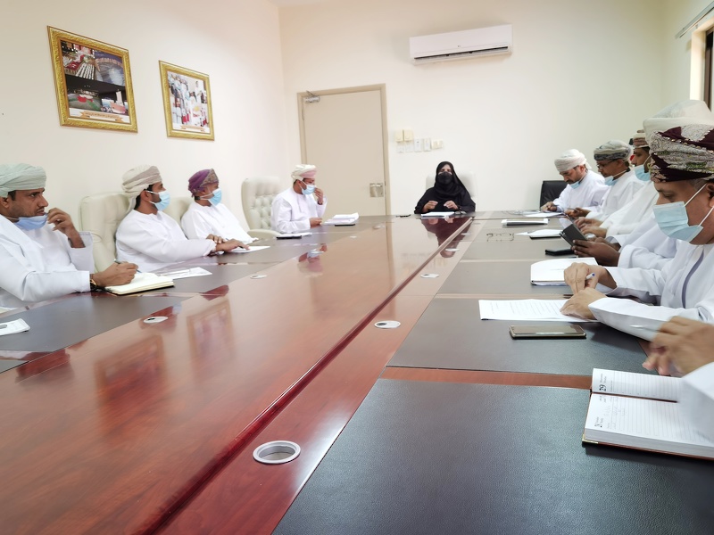 تعليمية ظفار تناقش مستجدات الخطة التشغيلية 