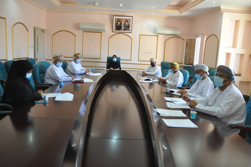 اجتماع لجنة التخطيط  والمشاريع بتعليمية محافظة الظاهرة 