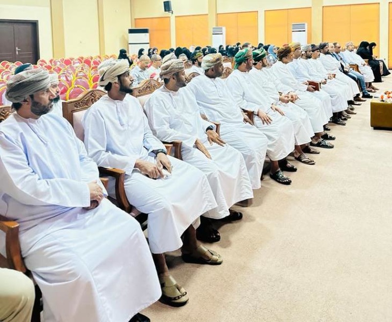 ختام الزيارة الاشرافية للفريق الوزاري  لبرامج التربية الخاصة بتعليمية ظفار.