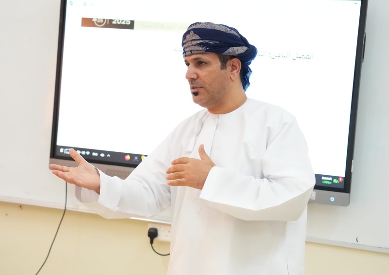 بدء البرنامج التأسيسي الإثرائي لمساعد مدير منتد‏ب