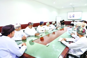 الاطلاع على أبرز الممارسات في التعليم المهني والتقني بشمال الباطنة