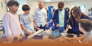  التربية والتعليم تُنفذ برنامج حول استخدام المجسات الإلكترونية في التجارب العملية في كاليفورنيا