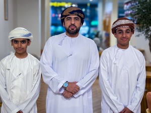 فريق طلابي بـ