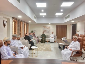 بحث سبل تطوير التعليم الخاص بتعليمية ظفار