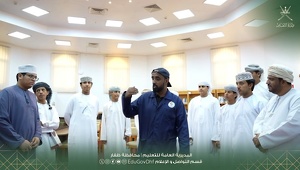 انطلاق برنامج تخصصي مهنتي – مسار بالكلية المهنية بصلالة لتعريف الطلبة بالتخصصات التقنية والمهنية