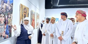 افتتاح معرض الفنون التشكيلية 